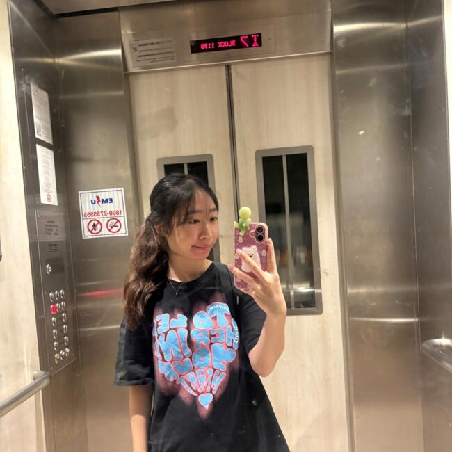 Babysitter in Singapore Island: Chua