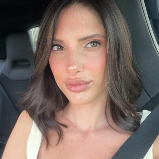 Babysitter in Villa di Briano: Melissa
