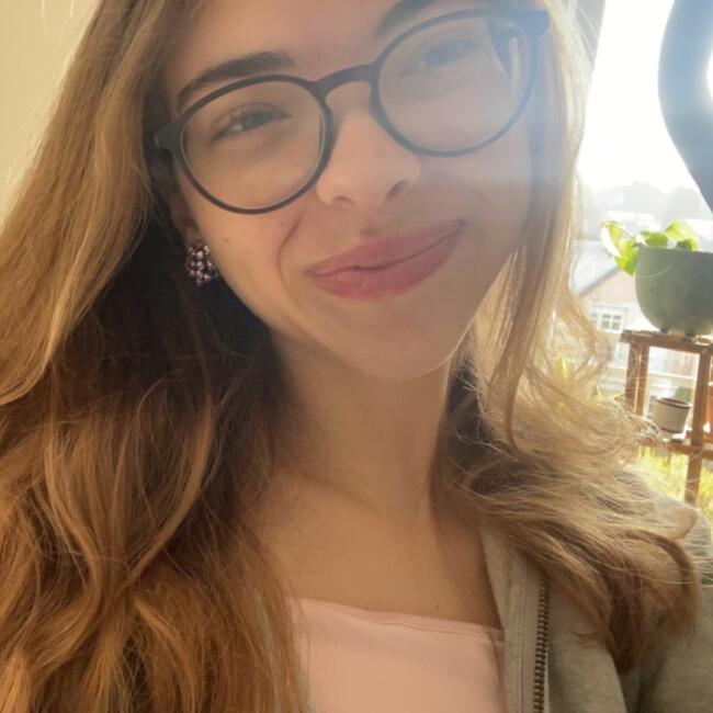 Babysitter in Hesperange: Stella