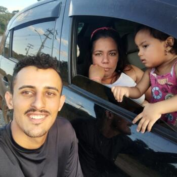 Emprego de babá em Bragança Paulista: emprego de babá Yasmim