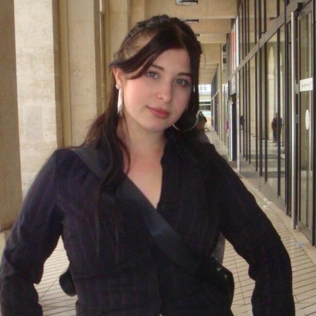 Babysitter in Les Lilas: Yaëlle
