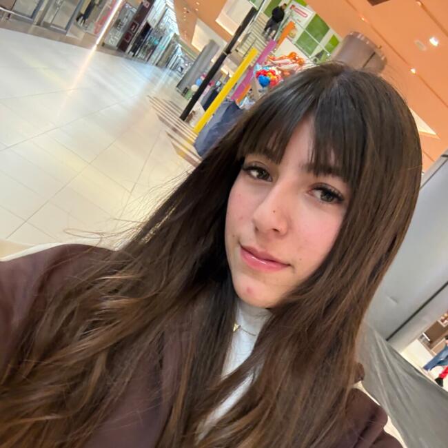 Babysitter in San Miguel: Melina victoria