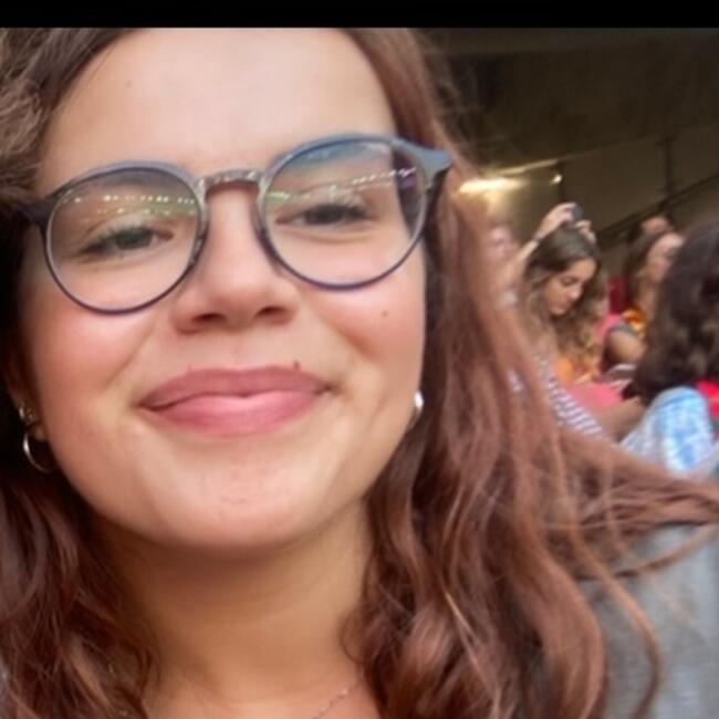 Babysitter in Mafra: Inês