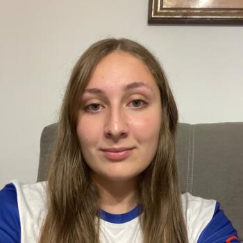 Babysitter in Pontevedra: Angela