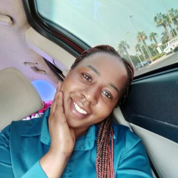 مربية أطفال في دبي: Esther