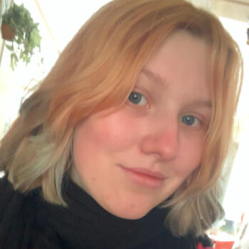 Babysitter in Pernis: Eva