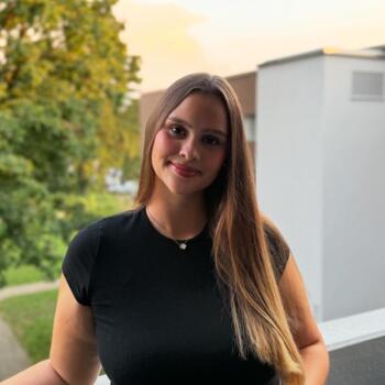 Babysitter a Urdorf: Andrea