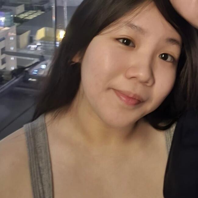 Babysitter in Singapore Island: Min rui