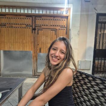 Babysitter in Aranjuez: Jaina