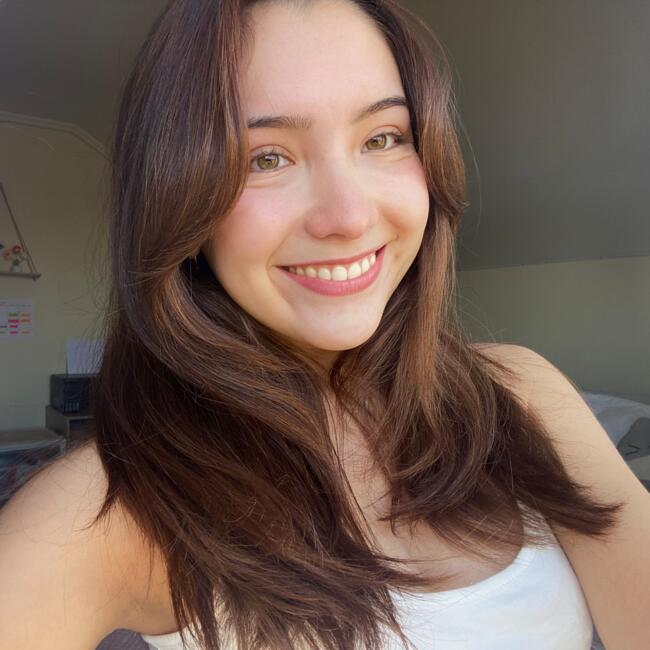 Niñera en Linares: Agustina