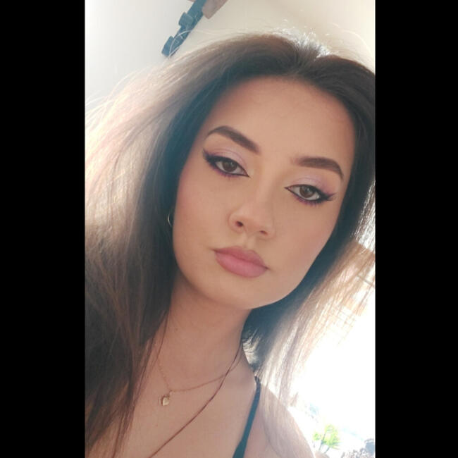 Bebisiterka u Bavanište: Катарина