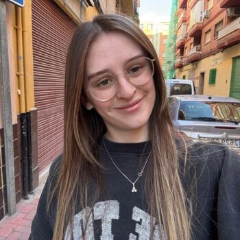 Babysitter in Orihuela: Amy