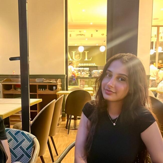 جليسة أطفال في الهراويين: Nourhane