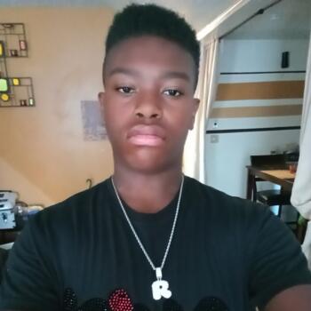 Babysitter in The Bronx: Rashad