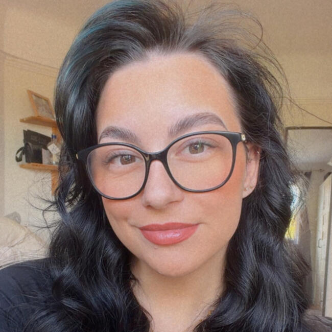 Babysitter in Waterlooville: Laurenamy