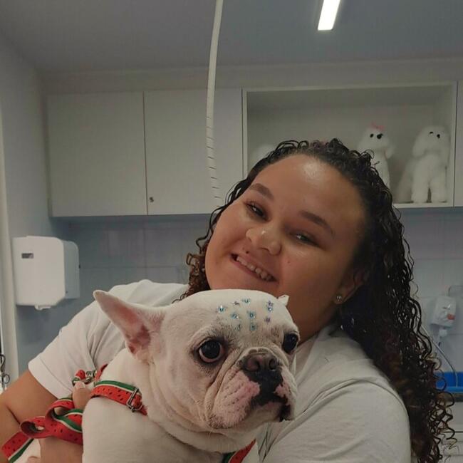 Babá em Niterói: Izadora Martins