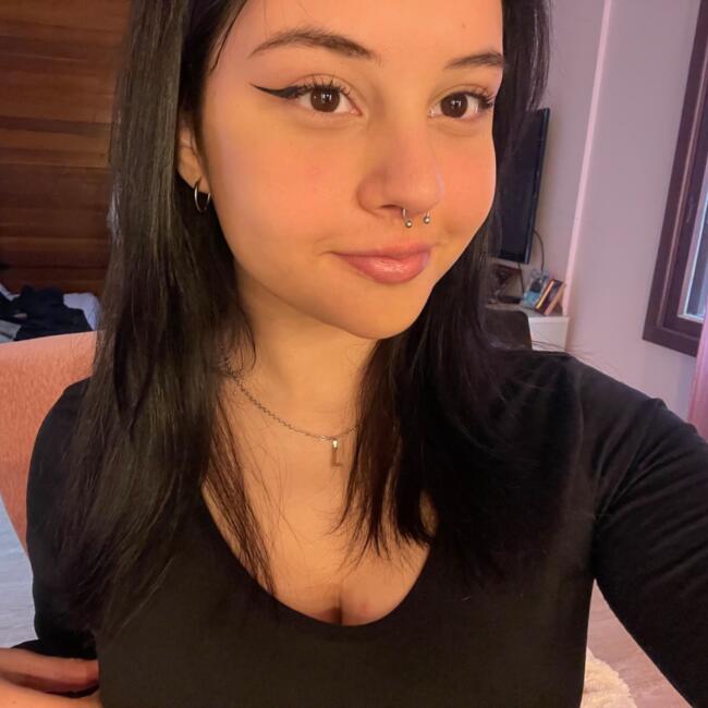 Babá em Rio Grande: Thayná