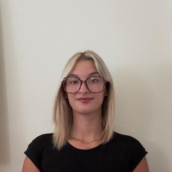 Baby-sitter Agen: Déva