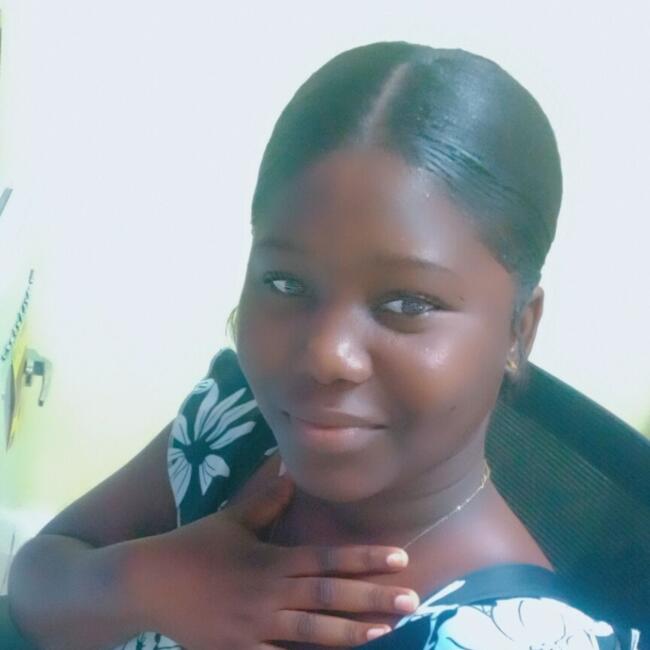 Babysitter in Portmore: Kelly-Ann