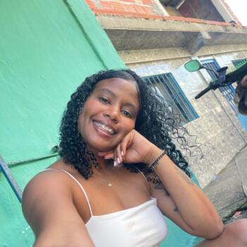 Babysitter Caracas: Bisleima