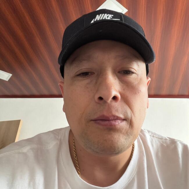 Babysitting job in Bogotá: Andres