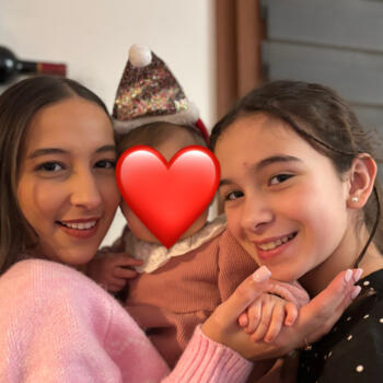 Babysitter em Paris: Lia