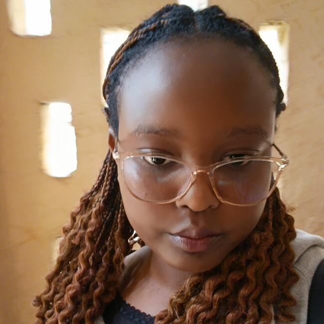 Babysitter in Nairobi: Esther