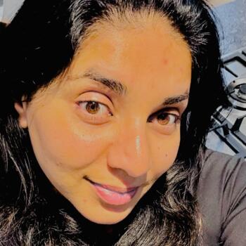 Babysitter London: Ayesha