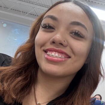 Babysitter in Trujillo Alto: Darlene