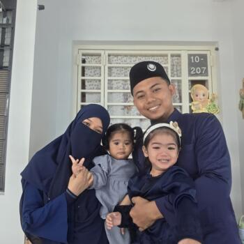 家长 Singapore Island: Afif