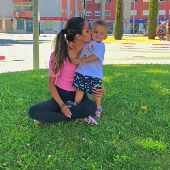 Trabalho de babysitting em Seixal: Trabalho de babysitting Lays