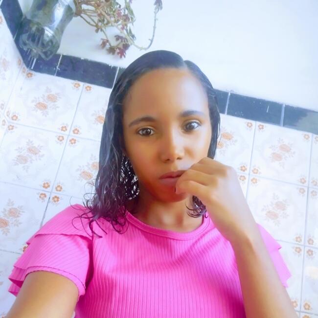 Babá em São Gonçalo (São Gonçalo): Rejiane