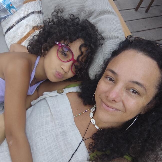 Trabalho de babysitting em Linda-a-Velha: Clarisse