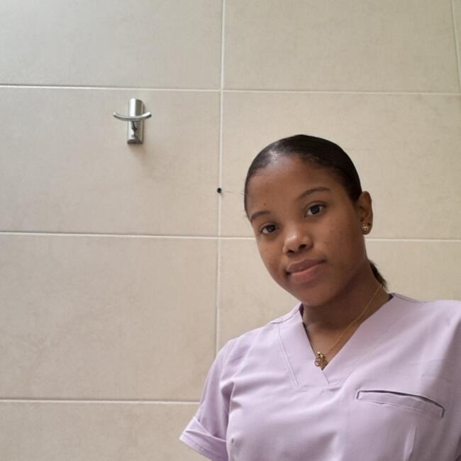 Babysitter in Bogotá: Diana carolina