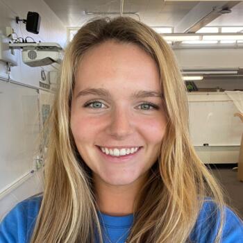 Babysitter in Toronto: Elise