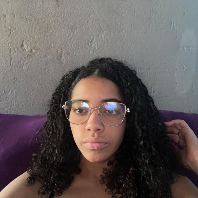 Babysitter in Brasília: Tauane