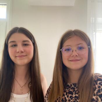 Babysitter Montivilliers: Yvana & penelope