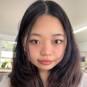 Babysitter in Auckland: Cindy