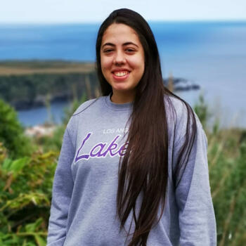 Babysitter em Ponta Delgada: Maria