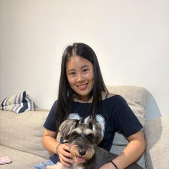 Babysitter in Singapore Island: Mia