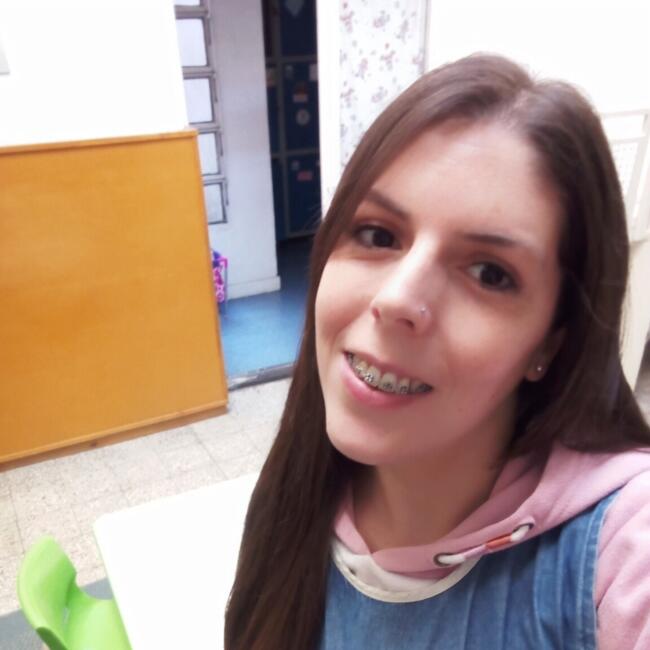 Babysitter in Montevideo: Laura