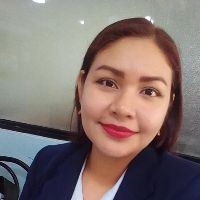 Babysitter in Pucallpa: Luz