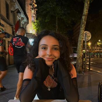 Babysitter in Valencia: Valentina
