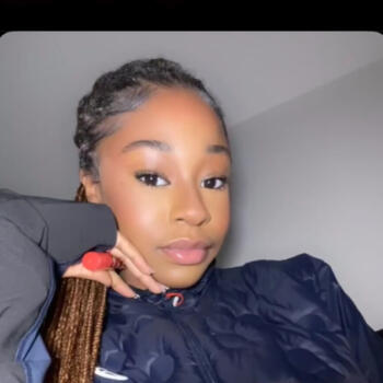 Babysitter Souppes-sur-Loing: Caroline