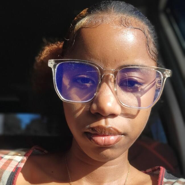 Babysitter in Spanish Town: Jamila