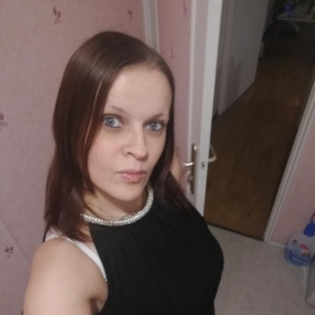 Babysitter in Reims: Amandine