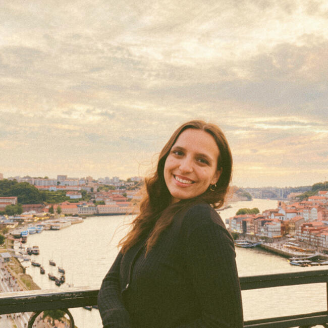 Babysitter in Moita: Daniela