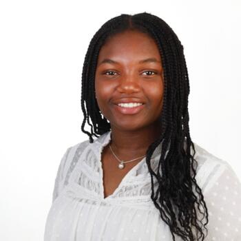 Babysitter in Munich: Anna-Thembani