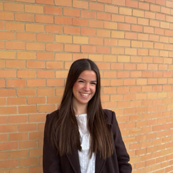 Canguro en Huelva: Julia Mora Lopez