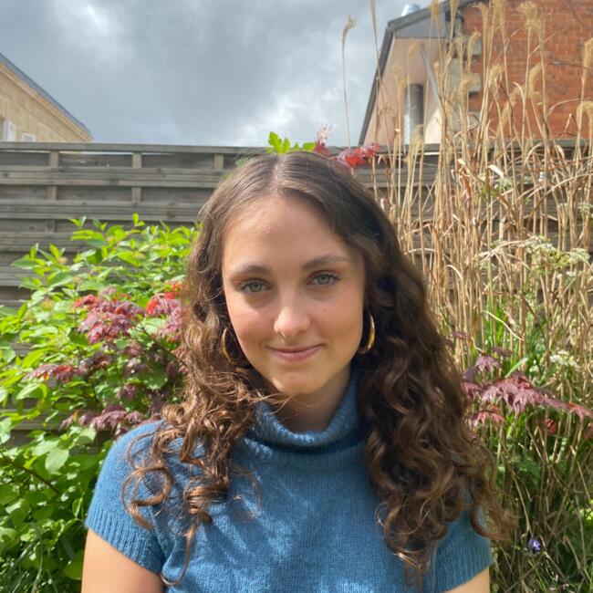 Babysitter in Talence: Albane